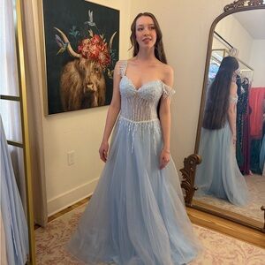 Chic Light Blue One-Shoulder Prom Dress